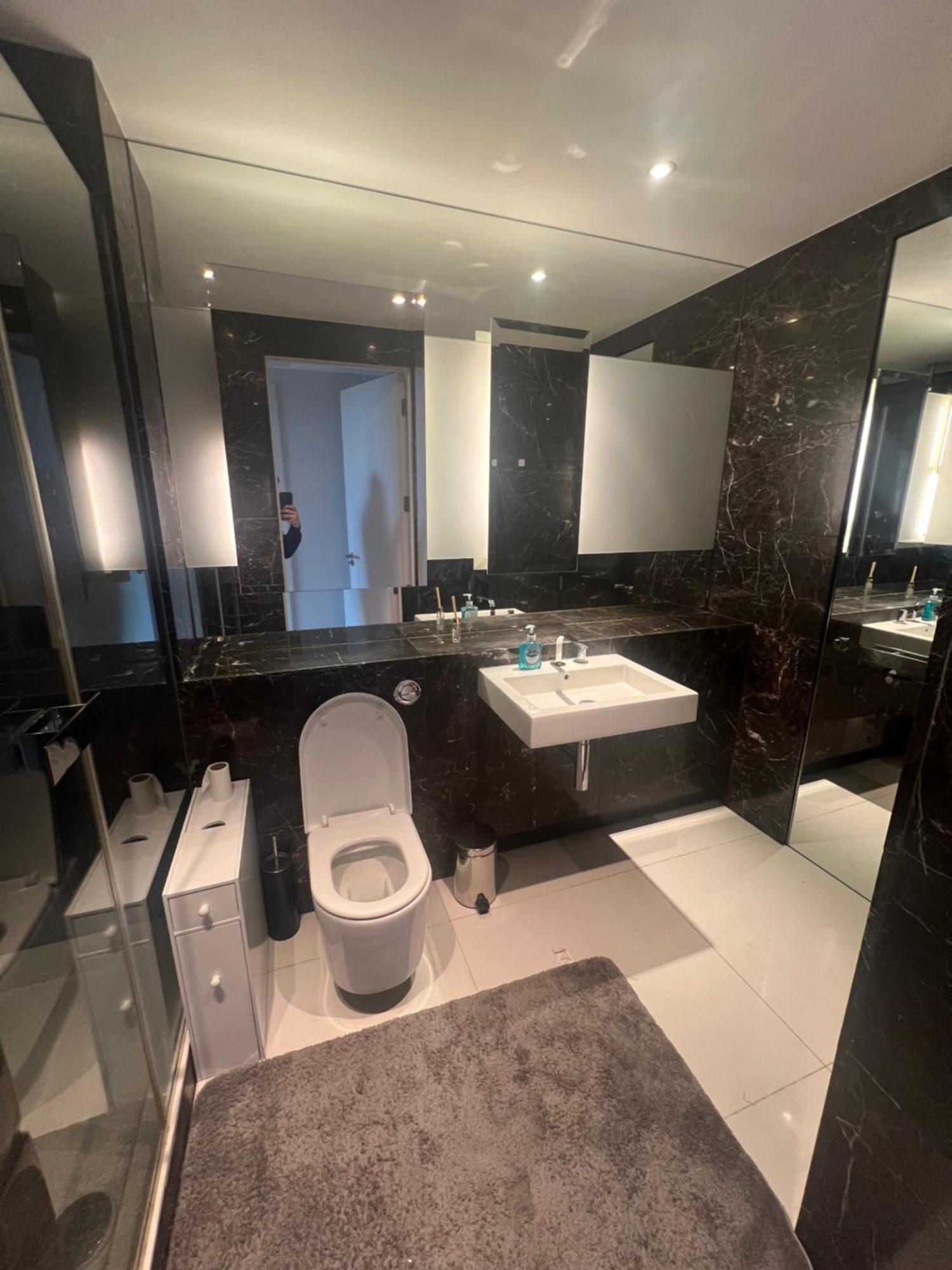 Penthouse In Canary Wharf