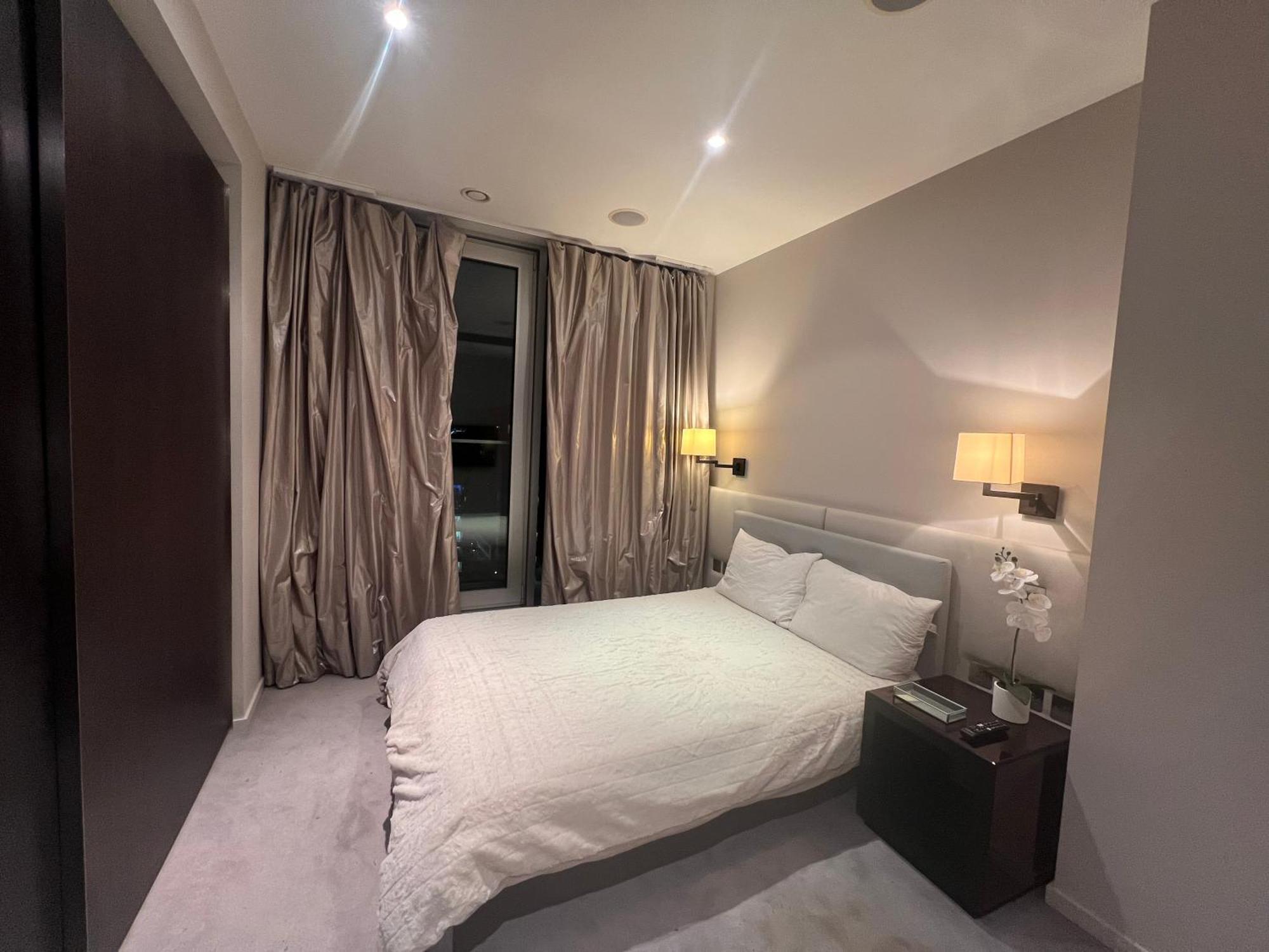 Penthouse In Canary Wharf London