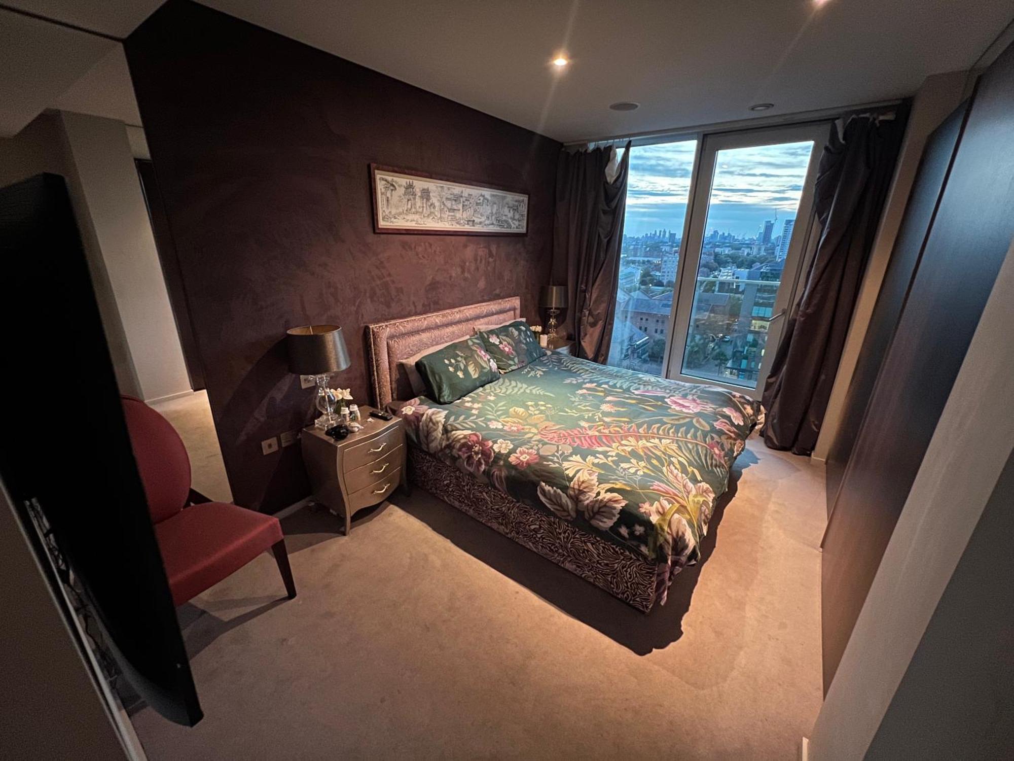 Penthouse In Canary Wharf * London